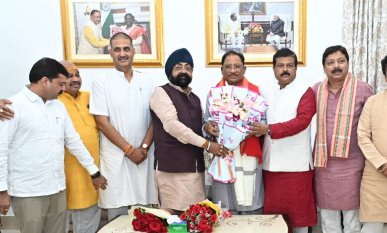 मुख्यमंत्री-श्री-साय-से-निगम-तथा-मंडल-के-नव-नियुक्त-अध्यक्षों-ने-की-सौजन्य-मुलाकात