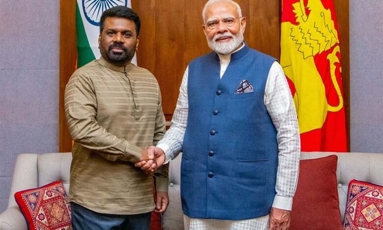 प्रधानमंत्री-नरेंद्र-मोदी-ने-श्रीलंका-के-राष्ट्रपति-के-साथ-द्विपक्षीय-वार्ता-के-बाद-कई-महत्वपूर्ण-समझौतों-पर-हस्ताक्षर-किए