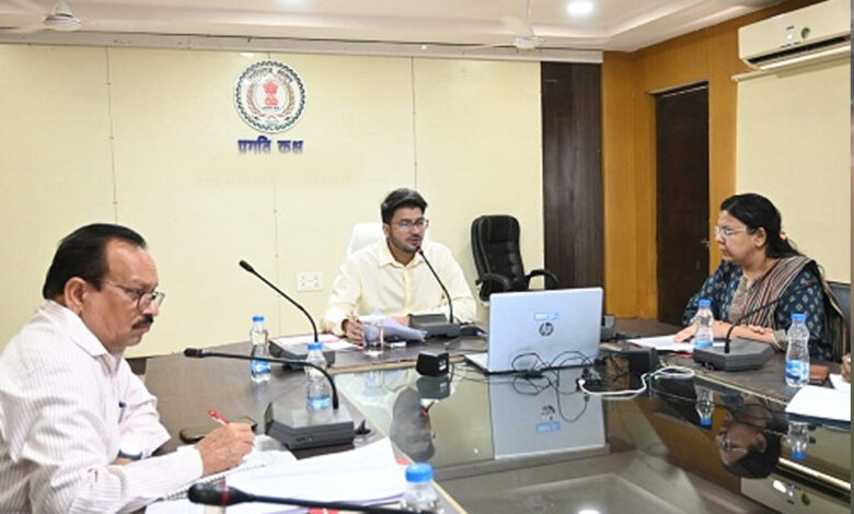 गरियाबंद-:-राजस्व-पखवाड़ा-के-दूसरे-दिन-365-आवेदनों-का-किया-गया-निराकरण