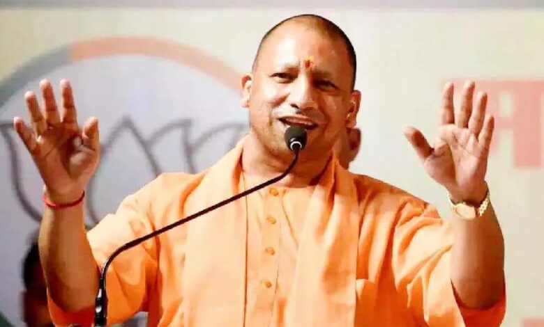 योगी-सरकार-ने-सभी-राज्य-कर्मचारियों-को-मिलने-वाले-महंगाई-भत्ते-में-दो-प्रतिशत-की-बढ़ोतरी-की