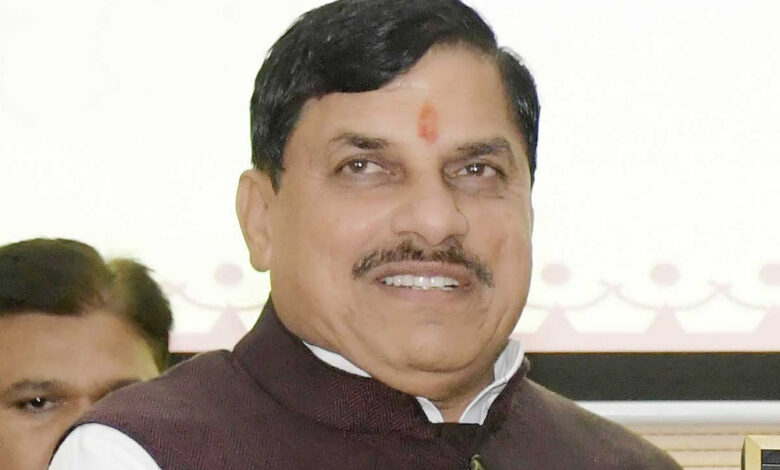वक्फ-कानून-के-विरोध-में-मुर्शिदाबाद-में-हुई-हिंसा,-mp-के-cm-यादव-ने-ममता-बनर्जी-को-घेरा