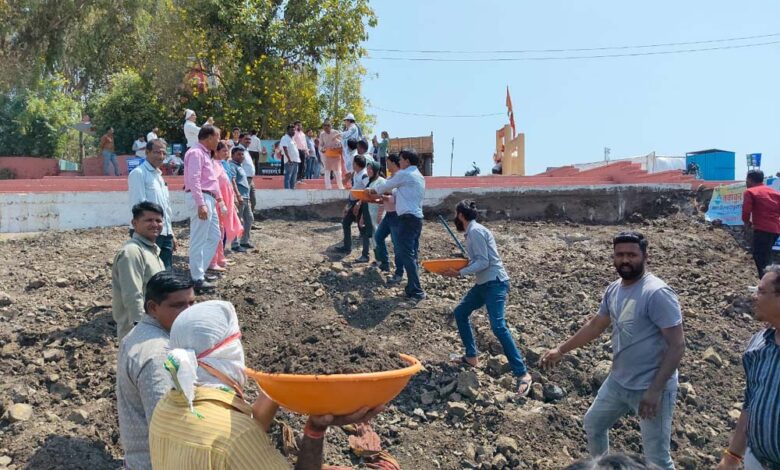 प्रदेश-में-जन-भागीदारी-से-चल-रहे-हैं-पानी-सहेजने-के-कार्य