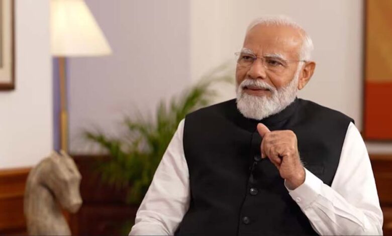 यूपी-की-योगी-सरकार-के-आठ-साल-पूरे-होने-के-बाद-प्रधानमंत्री-मोदी-का-यह-पहला-वाराणसी-दौरा