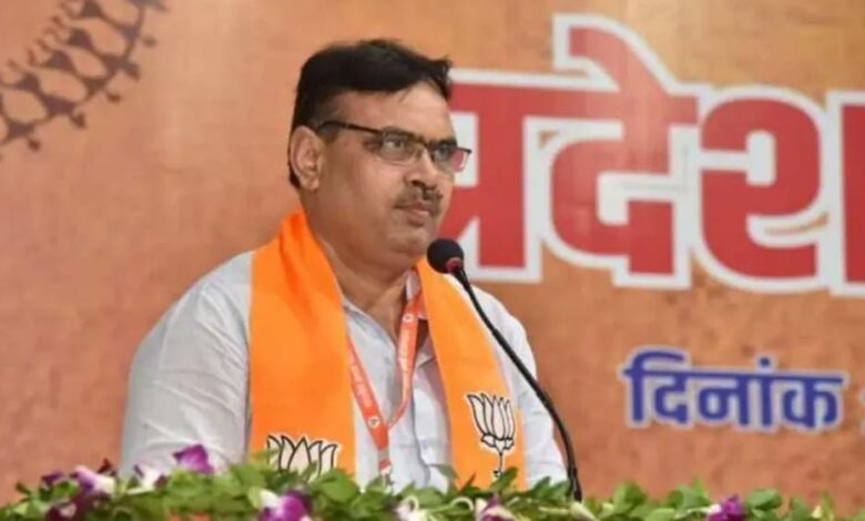 गर्मी-में-जनता-को-पानी-के-लिए-परेशान-होना-पड़ा,-तो-जिम्मेदारों-की-खैर-नहीं-:-मुख्यमंत्री-शर्मा