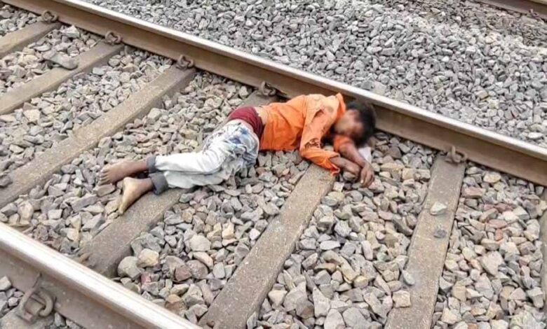 कोरबा-में-चलती-मालगाड़ी-के-सामने-कूद-गया-युवक,-हुई-मौत