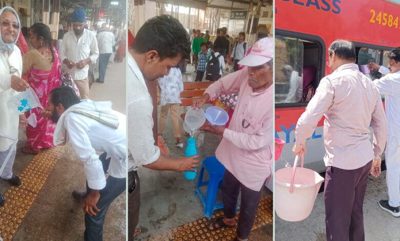 भोपाल-मंडल-के-9-स्टेशनों-पर-10-समाजसेवी-संस्थाओं-द्वारा-यात्रियों-हेतु-नि:शुल्क-शीतल-जल-सेवा