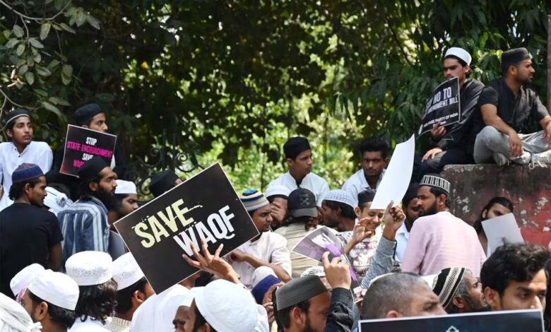 वक्फ-संसोधन-बिल-के-बाद-दरगाह-दिखा-एक्शन-में,-कट्टुकोल्लई-गांव-में-150-परिवारों-को-खाली-करने-का-थमाया-नोटिश