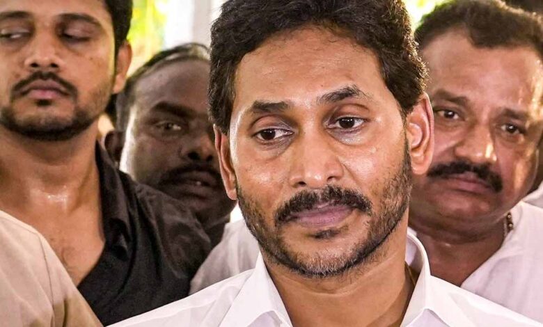 ed-ने-आंध्र-प्रदेश-के-पूर्व-cm-जगन-मोहन-रेड्डी-के-27-करोड़-के-शेयर-जब्त-किए