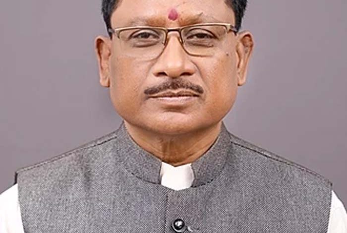 मुख्यमंत्री-विष्णु-देव-साय-ने-नेशनल-हेराल्ड-मामले-को-लेकर-कांग्रेस-और-गांधी-परिवार-पर-जुबानी-हमले-किए