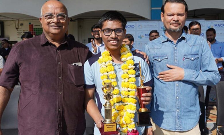 बुरहानपुर-के-विद्यार्थी-माजिद-हुसैन-ने-ऑल-इंडिया-रैकिंग-में-30वां-स्थान-पाया,-अंतर्राष्ट्रीय-गणित-ओलंपियाड-में-भी-प्रथम