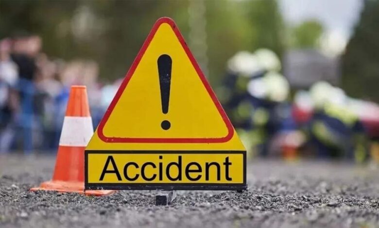 ग्वालियर-इटावा-हाइवे-की-पुलिया-के-पास-दर्दनाक-हादसे-में-बाइक-सवार-पिता-और-पांच-साल-के-बेटे-की-सड़क-हादसे-में-मौत