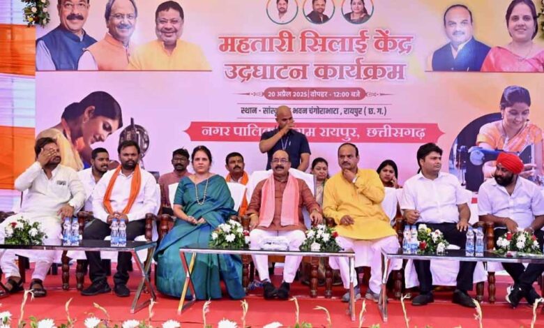 उप-मुख्यमंत्री-अरुण-साव-ने-महतारी-सिलाई-केंद्र-का-किया-शुभारंभ