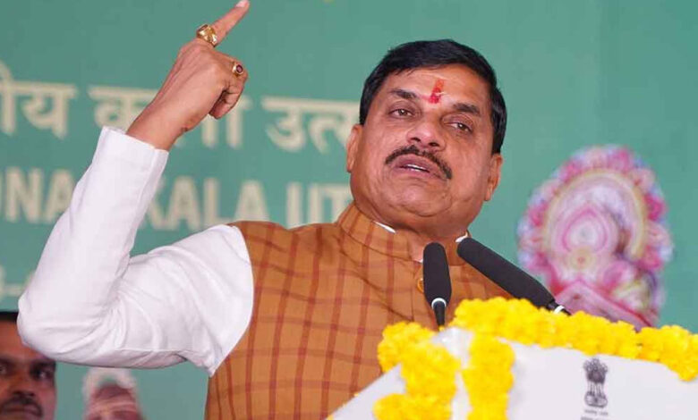 मुख्यमंत्री-मोहन-यादव-बोले-नक्सलियों-के-पास-दो-विकल्प,-सरेंडर-या-मौत