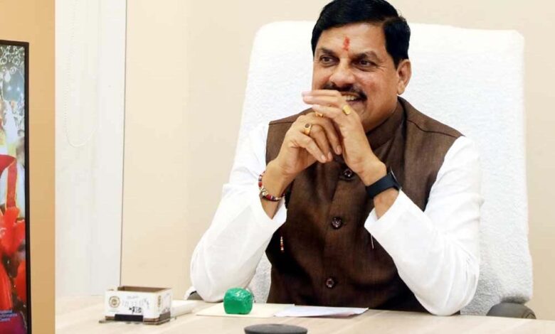 मुख्यमंत्री-डॉ.-यादव-ने-कहा-स्थानीय-जनप्रतिनिधि-और-प्रभारी-मंत्री-जल-संरचनाओं-के-जीर्णोद्धार-में-दें-योगदान