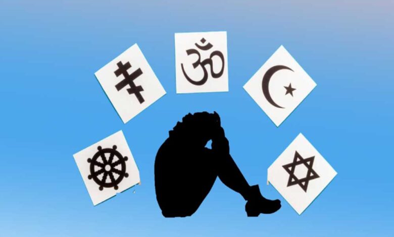 धर्म-परिवर्तन-एक-वैश्विक-घटनाक्रम-है,-जिसमें-ईसाई-और-बौद्ध-धर्म-के-अनुयायी-सबसे-आगे-:-सर्वे