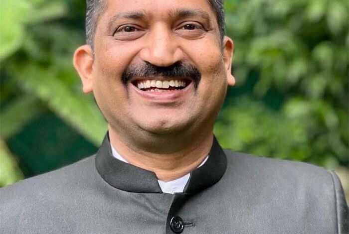 जल-जीवन-मिशन-और-जल-गंगा-संवर्धन-के-कार्यों-को-मिशन-मोड-में-करें-:-प्रमुख-सचिव-नरहरि