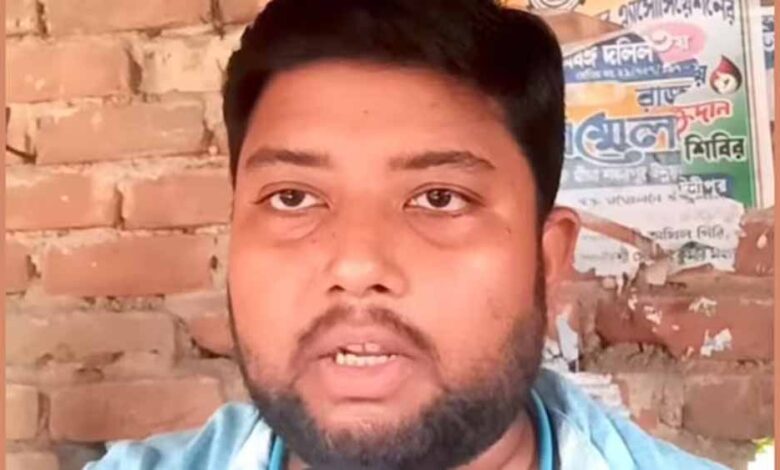बंगाल के एक स्कूल टीचर ने बड़ा कदम उठाया है, साबिर हुसैन नाम के इस शख्स ने इस्लाम धर्म को त्यागने का फैसला किया