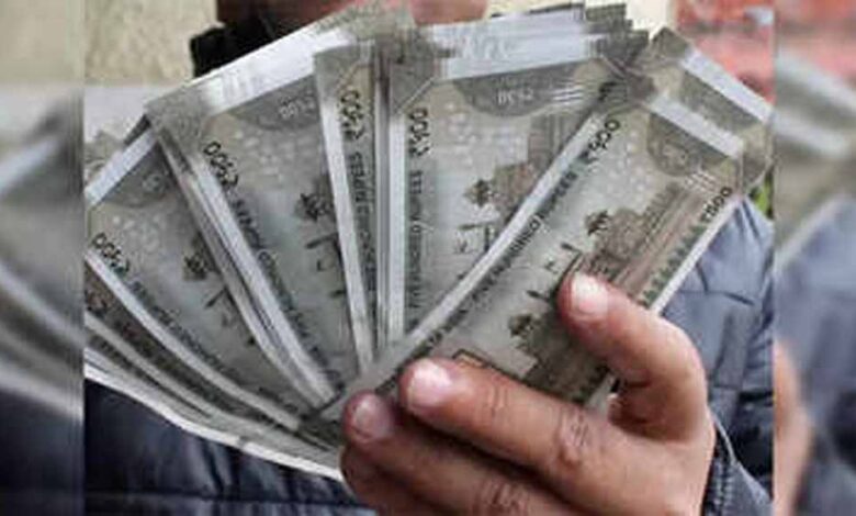 प्रदेश के 7 लाख नियमित अधिकारियों-कर्मचारियों का 5 प्रतिशत महंगाई भत्ता सरकार जल्द बढ़ा सकती है