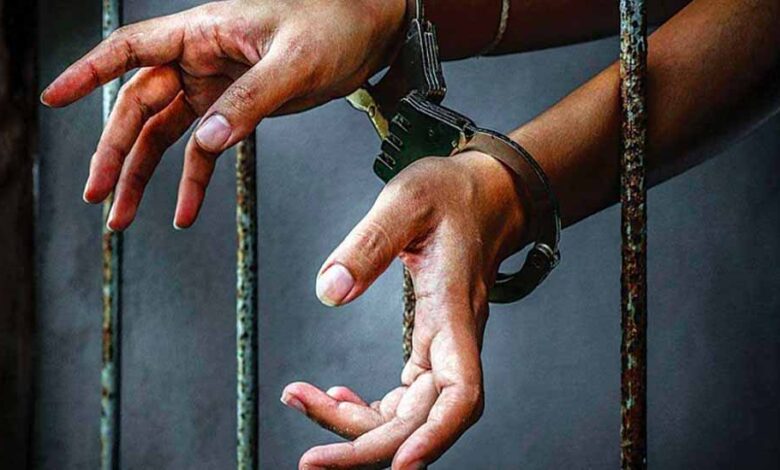 अमेरिका-में-दो-पाकिस्तानी-गद्दारों-को-किया-गिरफ्तार,-करते-थे-मनी-लॉन्ड्रिंग-और-इमिग्रेशन-फ्रॉड