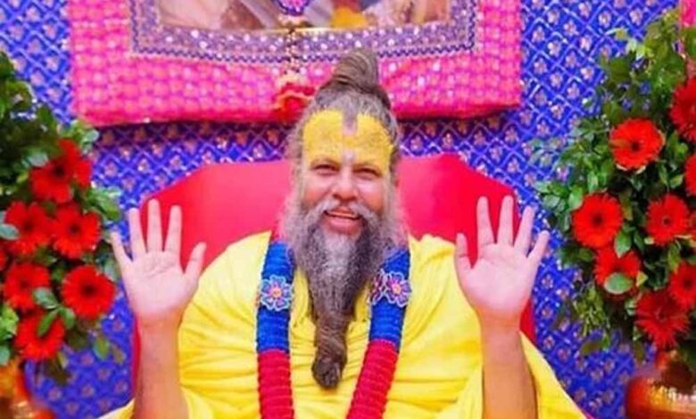 शरीर-पर-देवी-देवताओं-के-टैटू-बनवाने-वालों-के-लिए-वृंदावन-के-प्रसिद्ध-संत-प्रेमानंद-ने-कही-बड़ी-बात,-ऐसा-करना-अपराध-की-श्रेणी