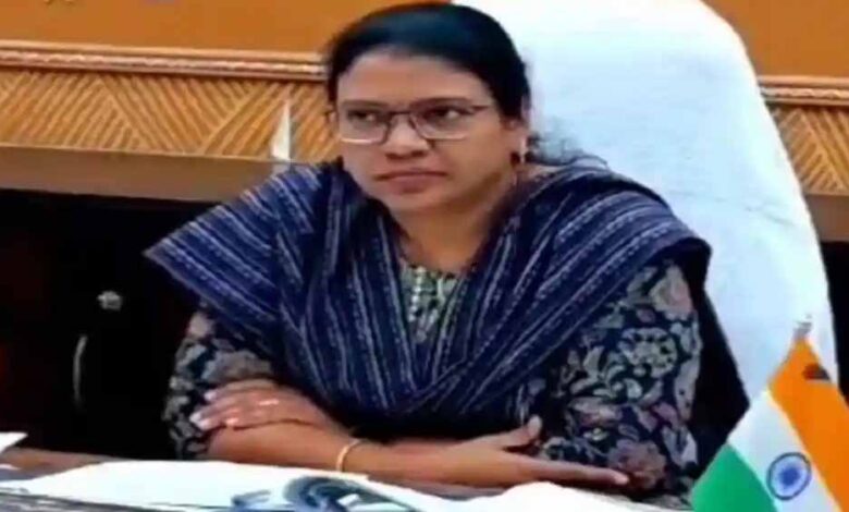 गौरेला-पेंड्रा-मरवाही-:-कलेक्टर-ने-ली-साप्ताहिक-समय-सीमा-की-बैठक