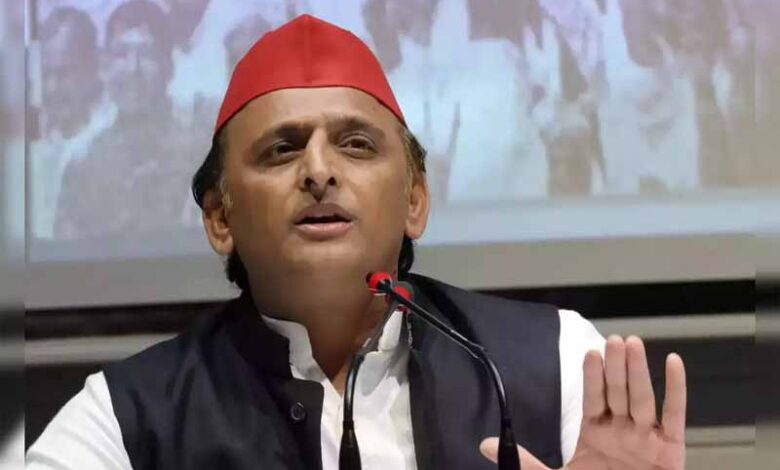 भारत-पाक-के-बीच-सीजफायर-:-विदेश-सचिव-की-ट्रोलिंग-भड़के-अखिलेश-यादव